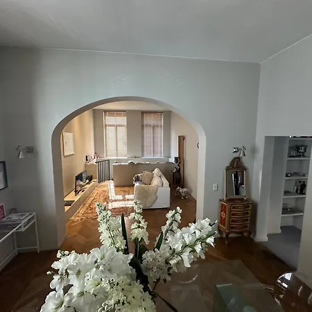 Beautiful Luxurious 1 Bedroom In The Heart Of The European Quarter Brussels